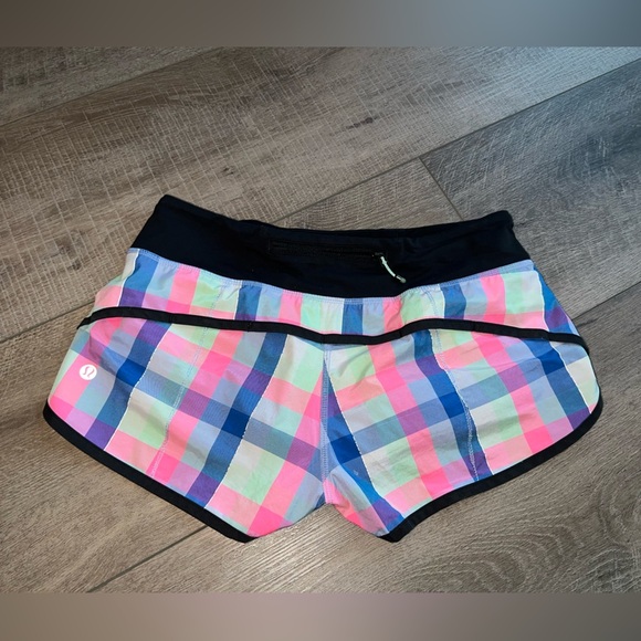 Lululemon Speed Short *2-way Stretch in Pop Plaid Reflective Multi - Picture 8 of 9